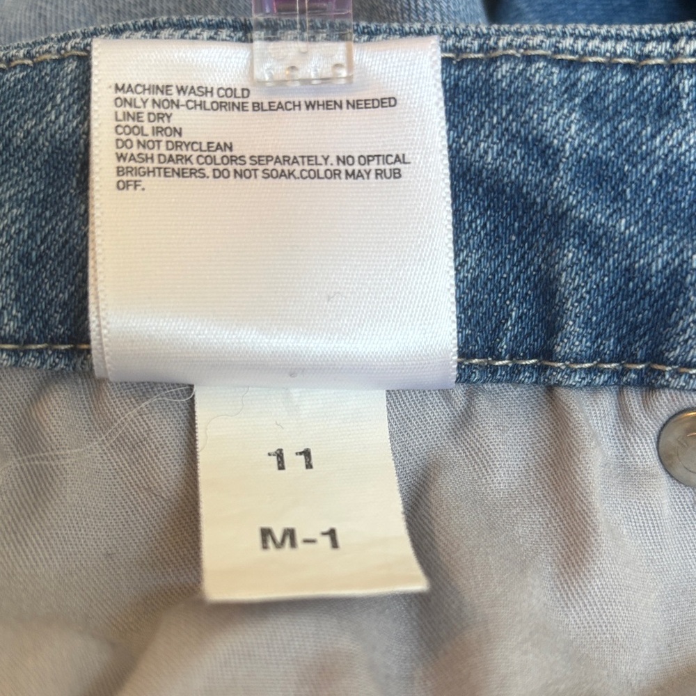 Uniqlo Blue Denim Pencil Skirt - Picture 4 of 6